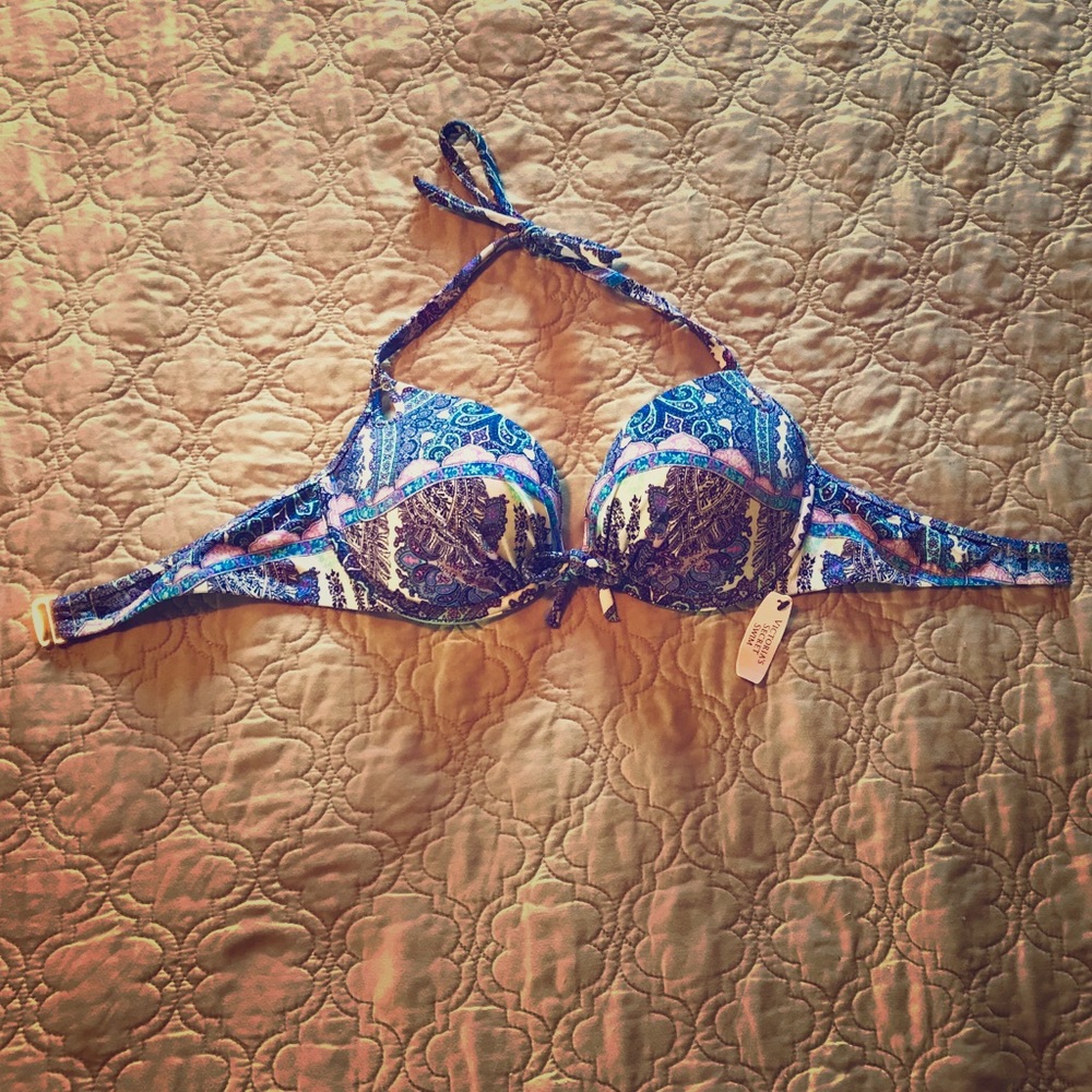 Victoria’s Secret Blue Paisley Bikini Top